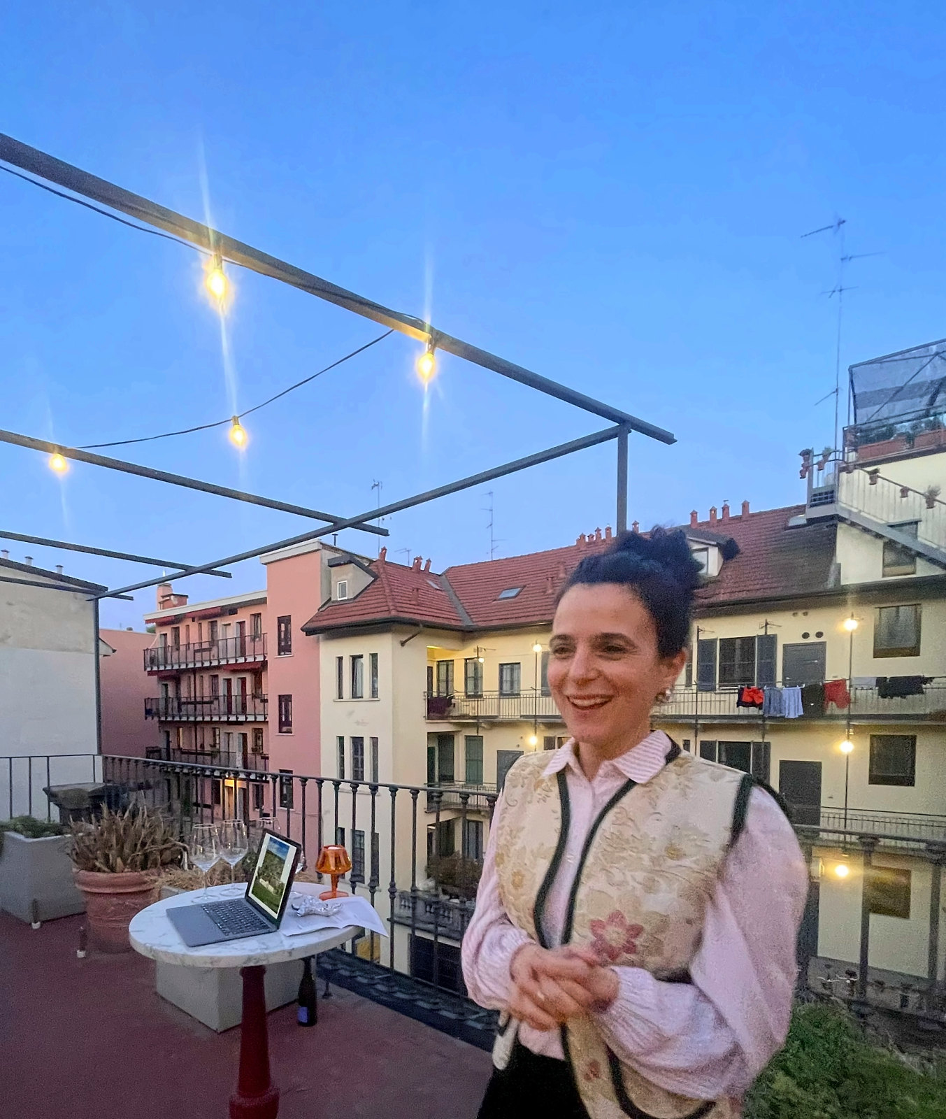 Sorriso durante la degustazione